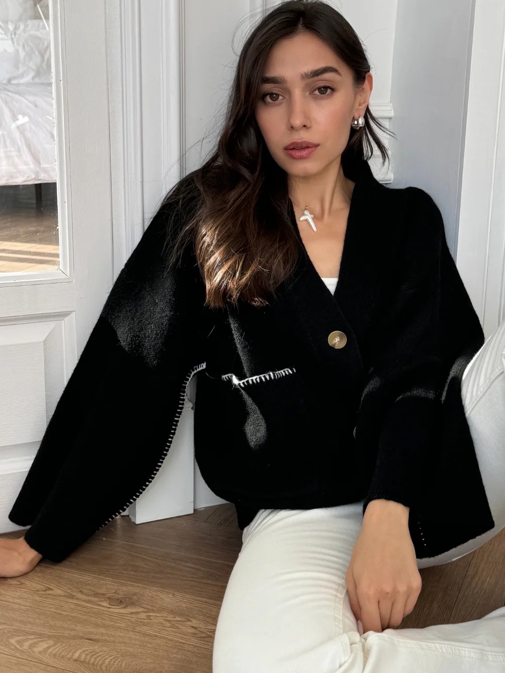 Charli - Kassie Cardigan - Black